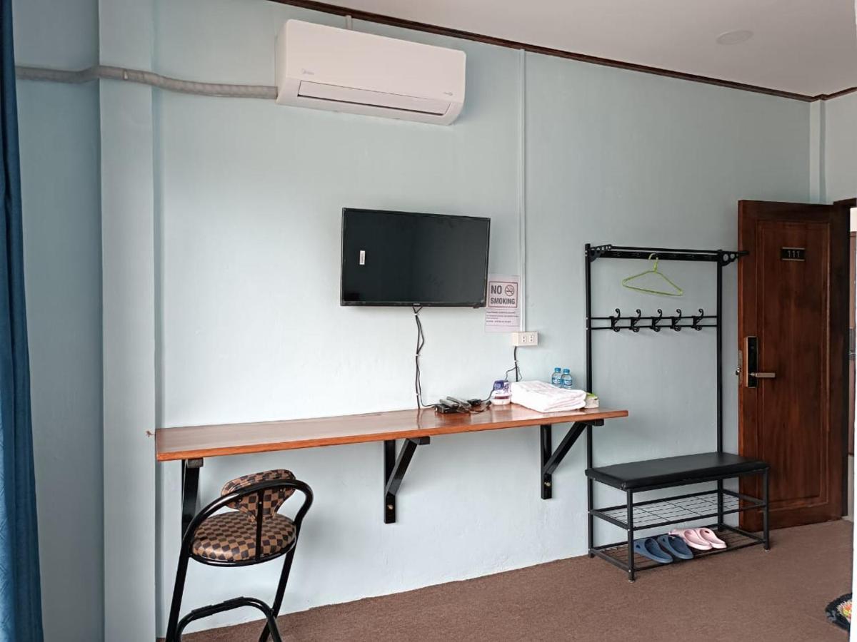 ເຮືອນພັກບີວີ Otel Ban Thongchai-Tai Dış mekan fotoğraf